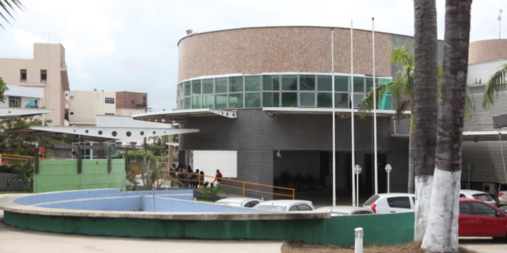 Onda de violência leva universidades e escolas a suspenderem aulas em São Luís; governo reforça policiamento com força-tarefa em toda a Grande Ilha.