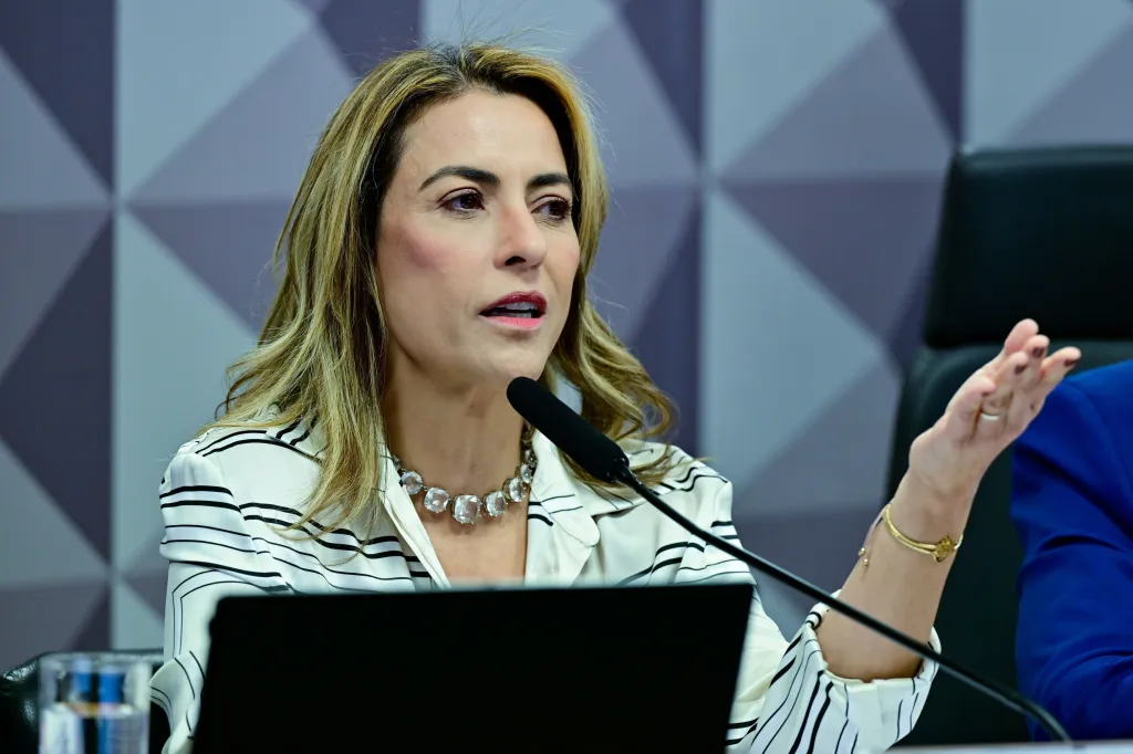 Soraya Thronicke confronta testemunha “laranja” e transforma depoimento da CPMI do INSS em um verdadeiro interrogatório de alto impacto.
