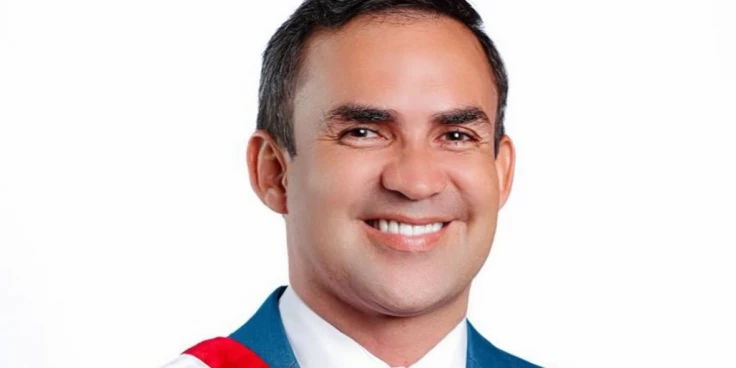 PF investiga desvio de R$ 13 milhões do Fundeb em São Benedito do Rio Preto; prefeito e secretários são afastados.