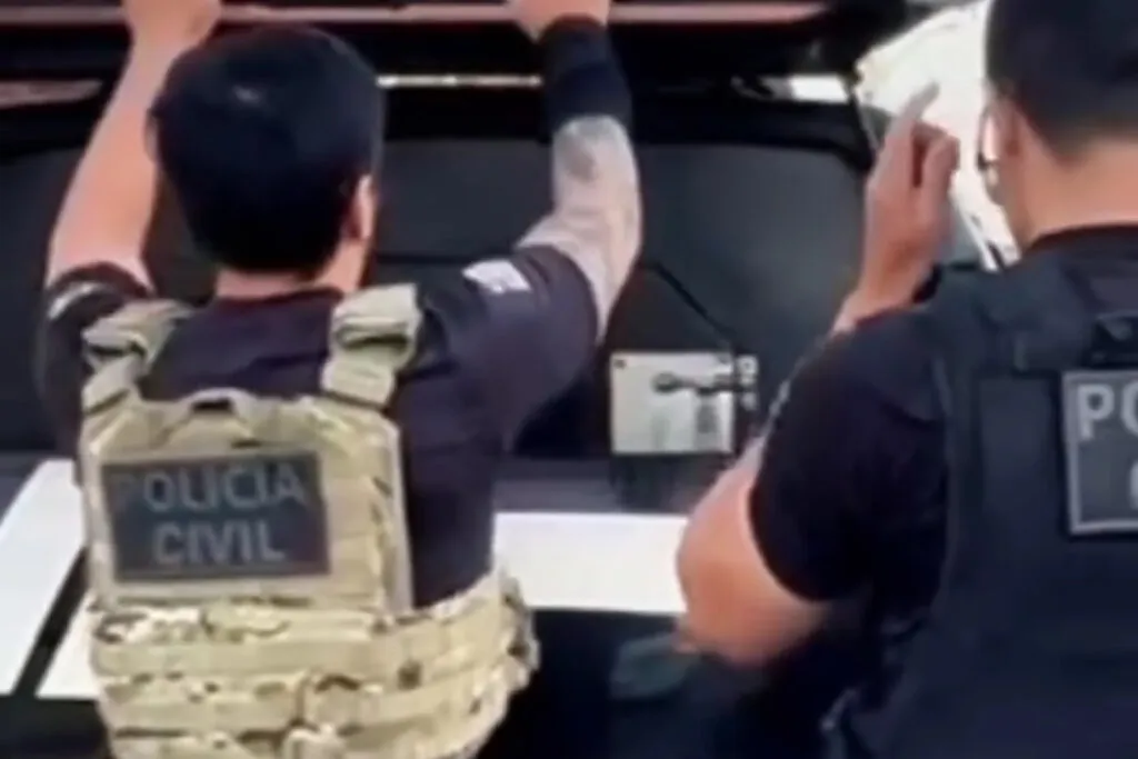 Polícia Civil prende oito suspeitos de aplicar golpes contra idosos no Maranhão; grupo enganava vítimas com promessas falsas.