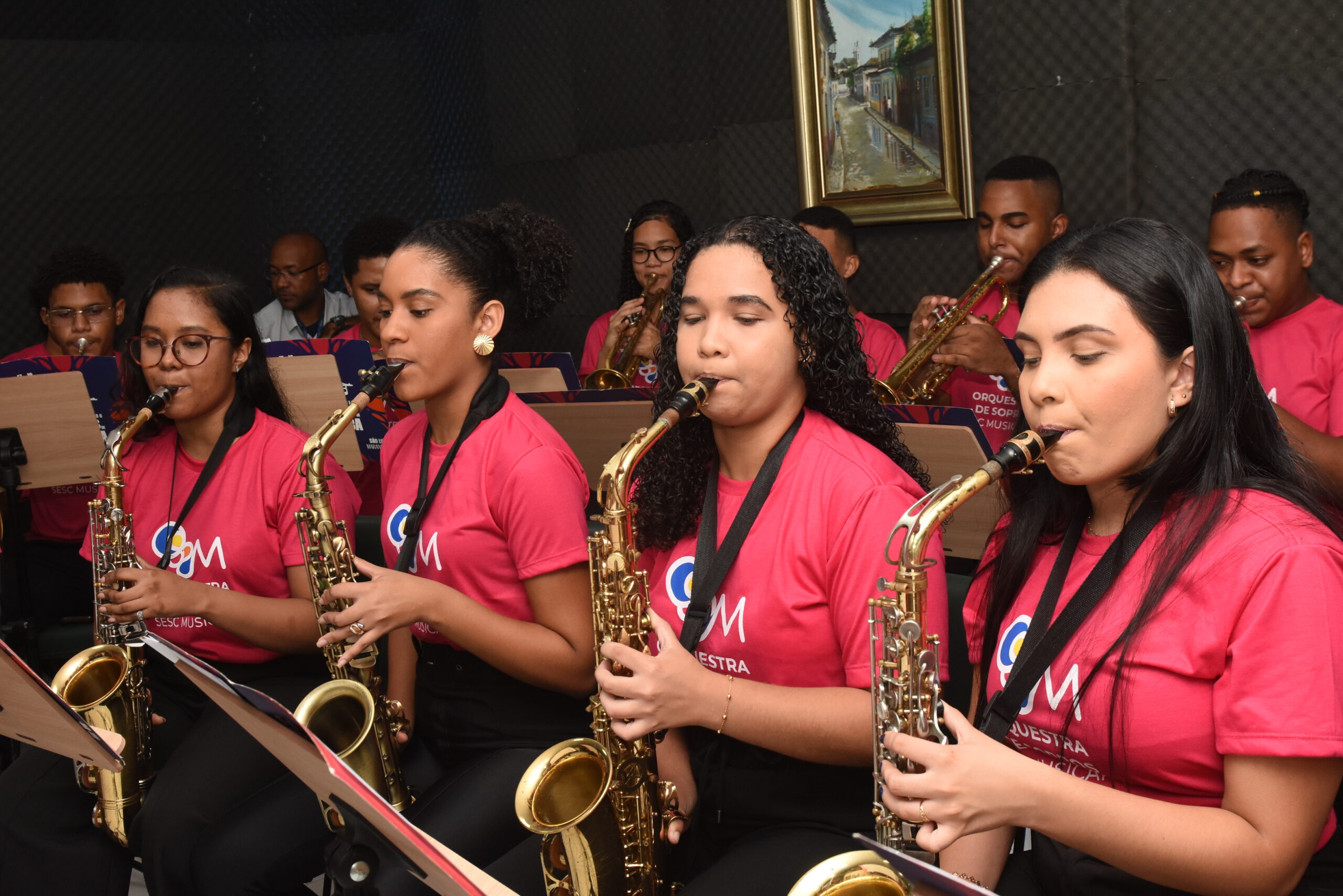 Pequenos talentos encantam o público na “Ciranda dos Sons”, concerto infantil do Sesc que celebra a música e a infância 🎶✨