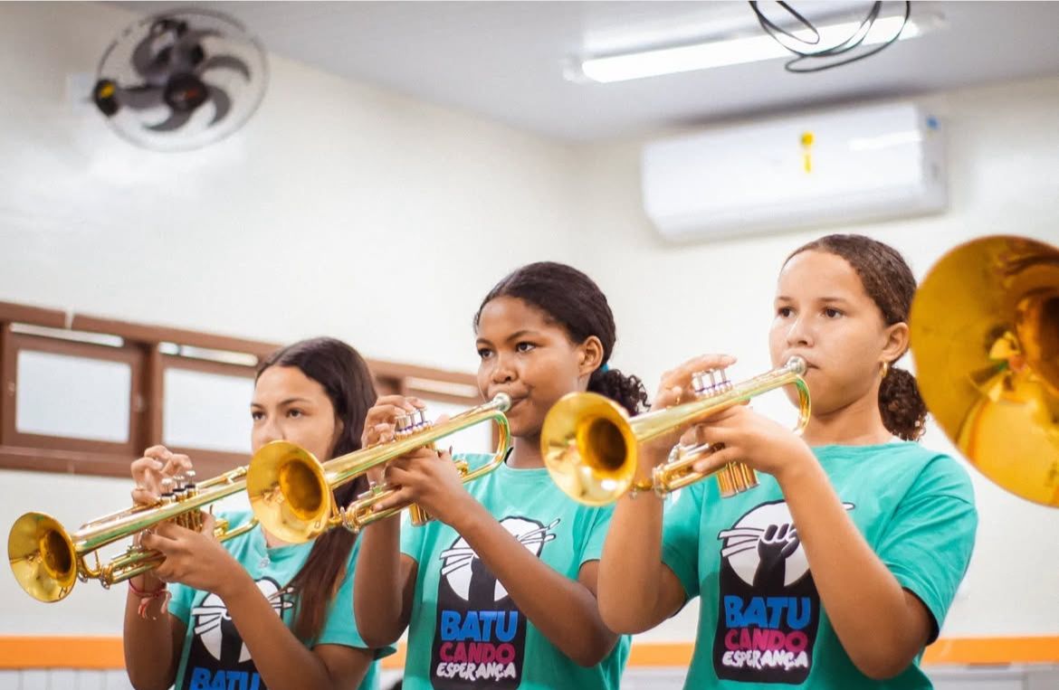 O Festival "Sons da Ilha" celebra a música maranhense com artistas locais e ações de formação e solidariedade no dia 1º de novembro, na Praça Nauro Machado.