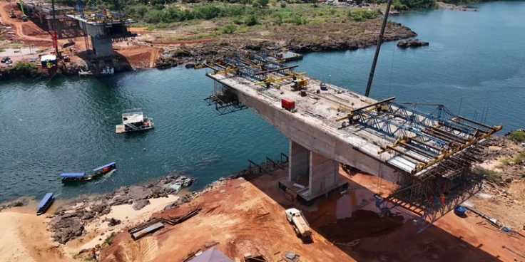 Com 75% das obras concluídas, nova Ponte de Estreito promete integrar Maranhão e Tocantins e fortalecer o transporte no Norte do país 🚧🌉