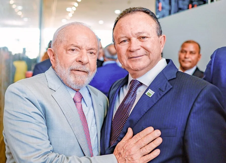 Secretária chefe de gabinete do governo, Luzia Frazão, desmentiu informações sobre encontro entre Brandão e Lula, esclarecendo agenda do governador em São Luís.