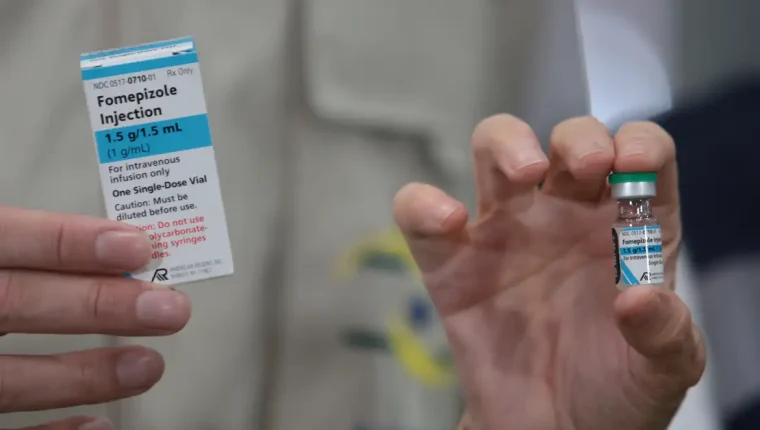Maranhão recebe 48 unidades do antídoto fomepizol para tratar intoxicação por metanol; Brasil já tem 213 casos notificados e 5 mortes confirmadas.